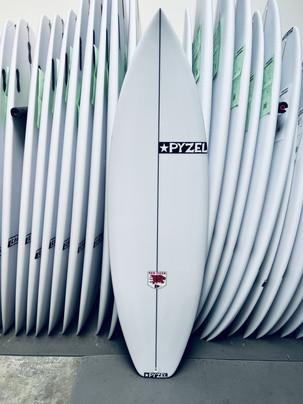 半額SALE☆ Pyzel 話題の行列 Ghost6'0”【手渡し限定】 THEACE - www